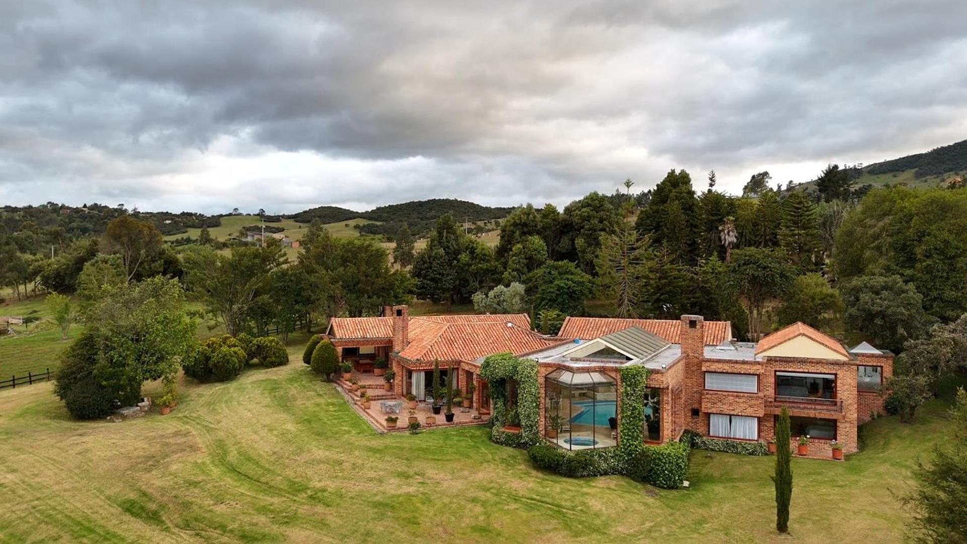 Villa Los Lagos *